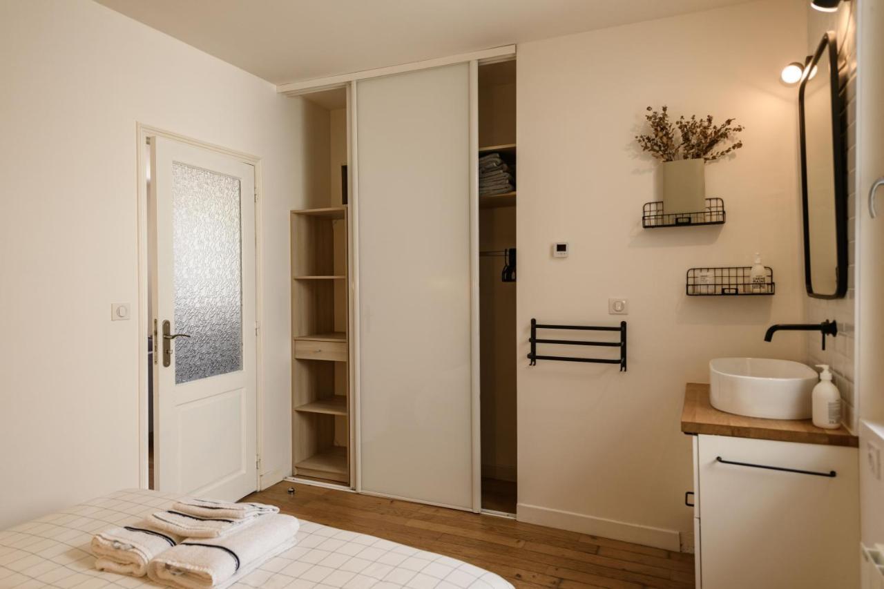 Appartement T2 - Vue Imprenable Sur La Cathedrale Quimper Exterior photo